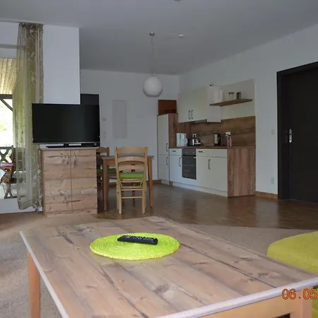 Spreewaldscheune Am Fliess-ferienwohnungen Am Wasser In Apartamento *