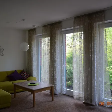 Spreewaldscheune Am Fliess-ferienwohnungen Am Wasser In