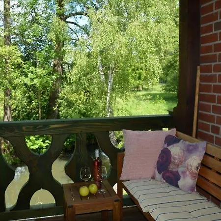 Spreewaldscheune Am Fliess-ferienwohnungen Am Wasser In