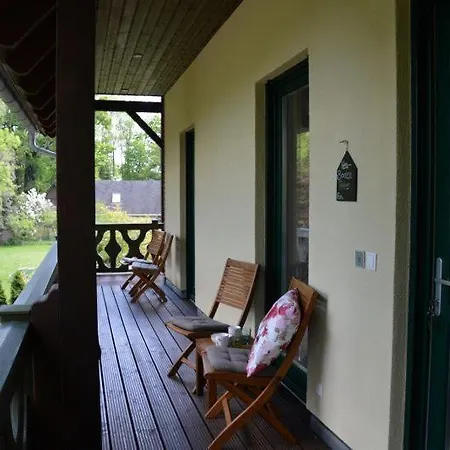 Spreewaldscheune Am Fliess-ferienwohnungen Am Wasser In Apartamento *