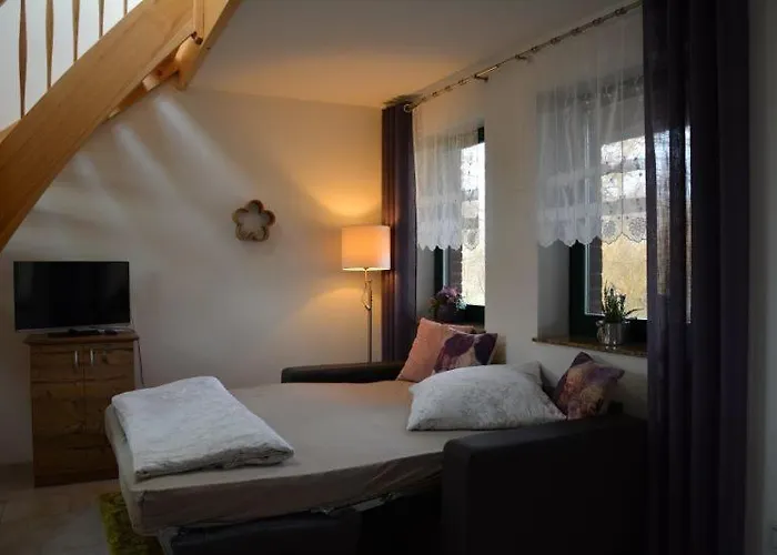 Spreewaldscheune Am Fliess-ferienwohnungen Am Wasser In Burg (Spreewald)