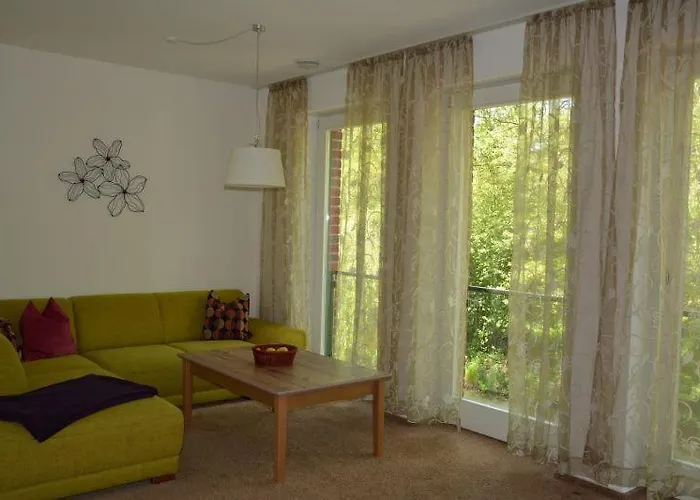 Spreewaldscheune Am Fliess-ferienwohnungen Am Wasser In * Burg (Spreewald)