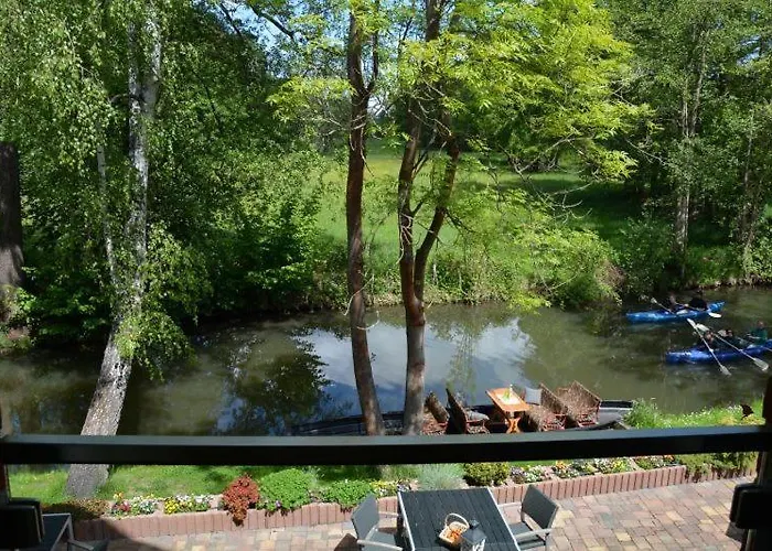Spreewaldscheune Am Fliess-ferienwohnungen Am Wasser In Appartement